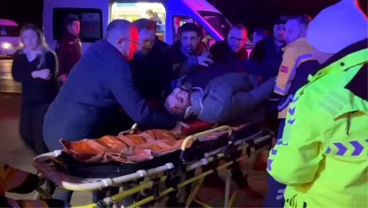 Kestel'de İki Otomobil Çarpıştı: 4 Yaralı ve Acil Müdahale