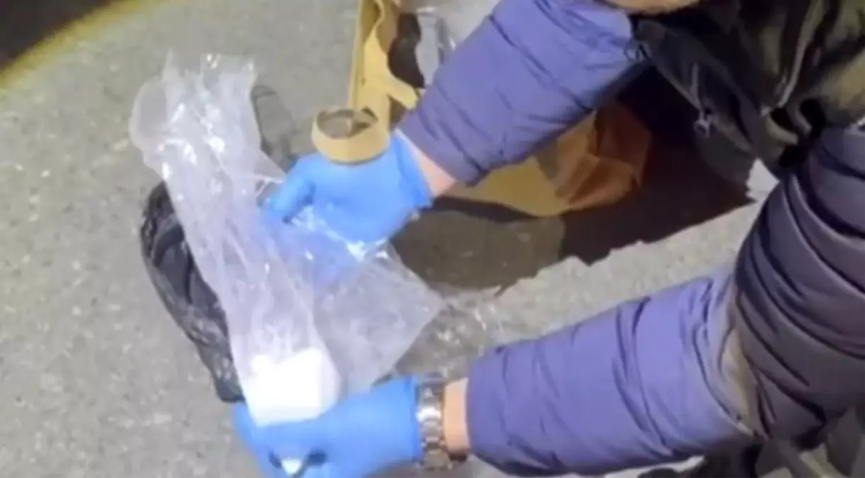 Bursa’da Büyük Uyuşturucu ve Silah Operasyonu: 3 Şüpheli Tutuklandı