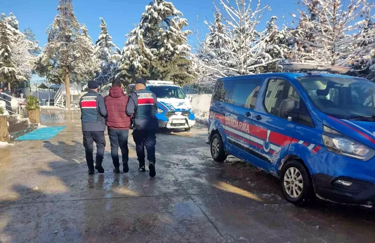 Gaziantep’te Düzensiz Göçmen Operasyonu: 9 Gözaltı ve 1 Tutuklama
