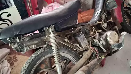 Motosikletin parçalanma anı