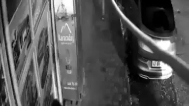 Kırılan cam ve düşen genç