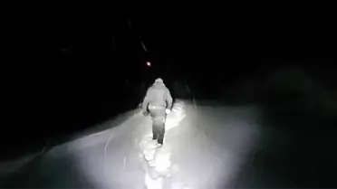 Kurtarma ekipleri 3 km yürürken