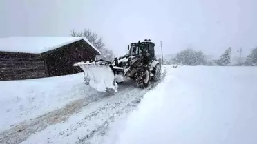 Karabük’te kar sonrası yol çalışmaları