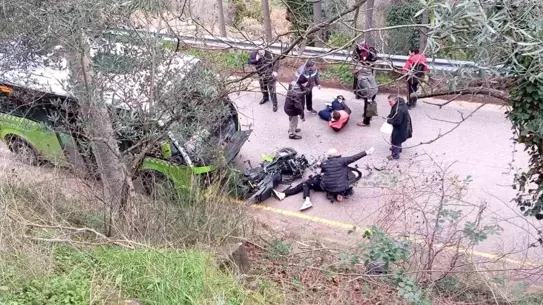 Karamürsel'de Genç Motosikletli Minibüs Çarpması Sonucu Hayatını Kaybetti