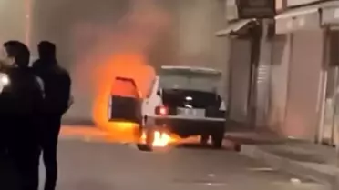 Van’da İpekyolu’nda Park Halindeki Araç Alev Aldı