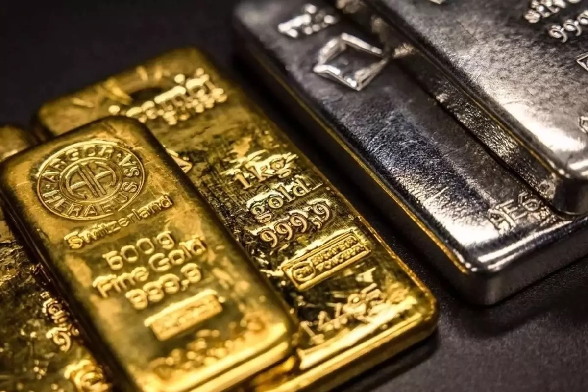 Bakır Piyasasında Ani Yükseliş: Küresel Belirsizlik ve Ticaret Dinamikleri