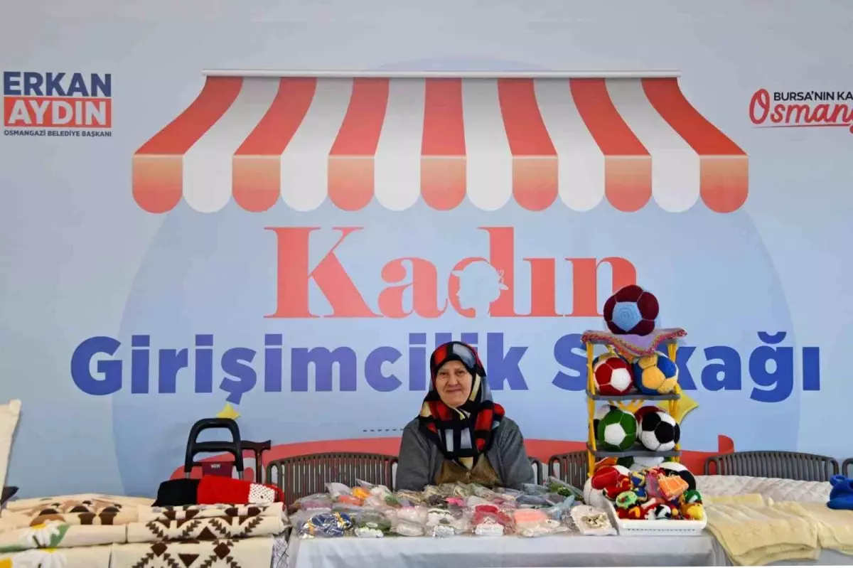 Osmangazi Meydanı'nda Kadın Girişimcilerin El Emeği Şöleni