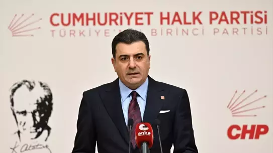 CHP sözcüsü Zeynel Emre basın toplantısında