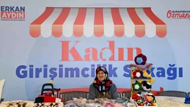 Etkinlikte kadın girişimciler ve ürünleri