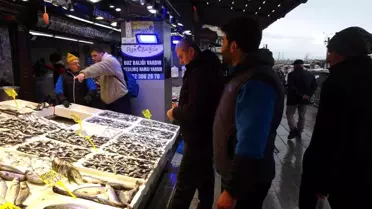 Trabzon’da Düşen Sıcaklıklar Balık Pazarını Canlandırdı