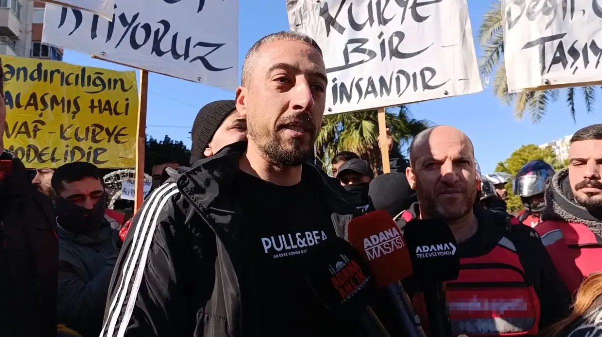 Adana'da Kuryeler Ücret Artışına Karşı Sokağa Çıktı