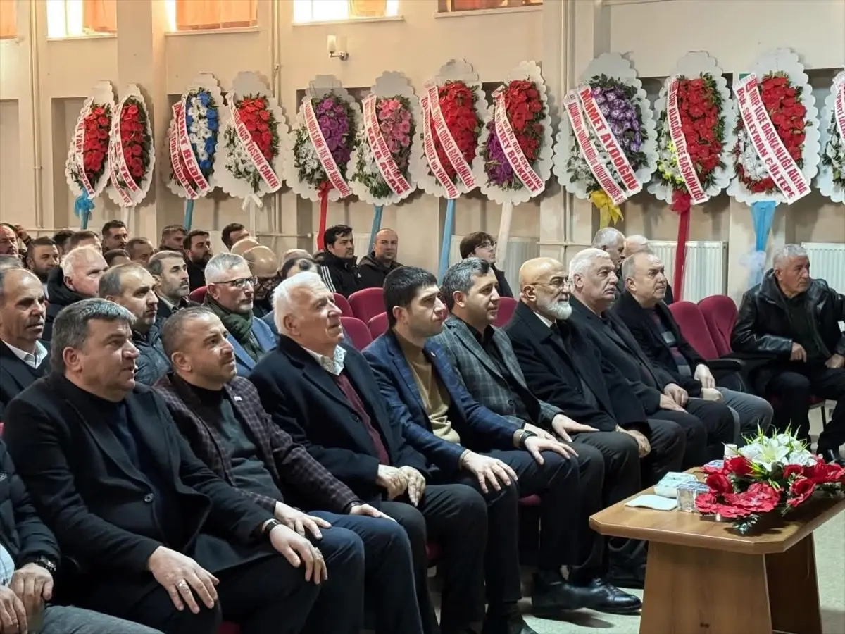 Vedat Özyılmaz Alaçam Esnaf ve Sanatkarlar Odası’nda Yeniden Başkan Seçildi