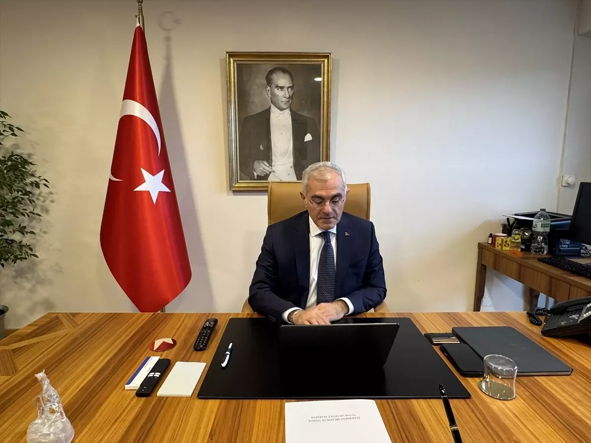 Büyükelçi Burak Akçapar, AA’nın ‘Yılın Kareleri’ Yarışmasında Oy Kullanarak Destek Verdi