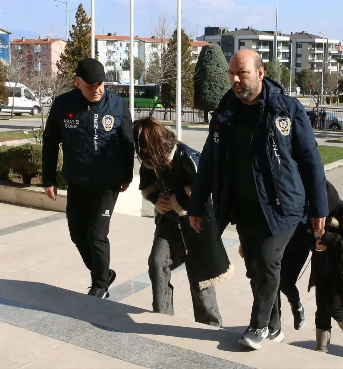 Denizli'de Yasa Dışı Kürtaj Operasyonu Ortaya Çıktı: İki Şüpheli Tutuklandı