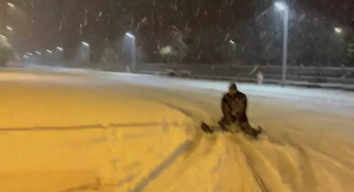 Bartın Ulus'ta Kar Yağışında Şambelle Sürüş Keyfi