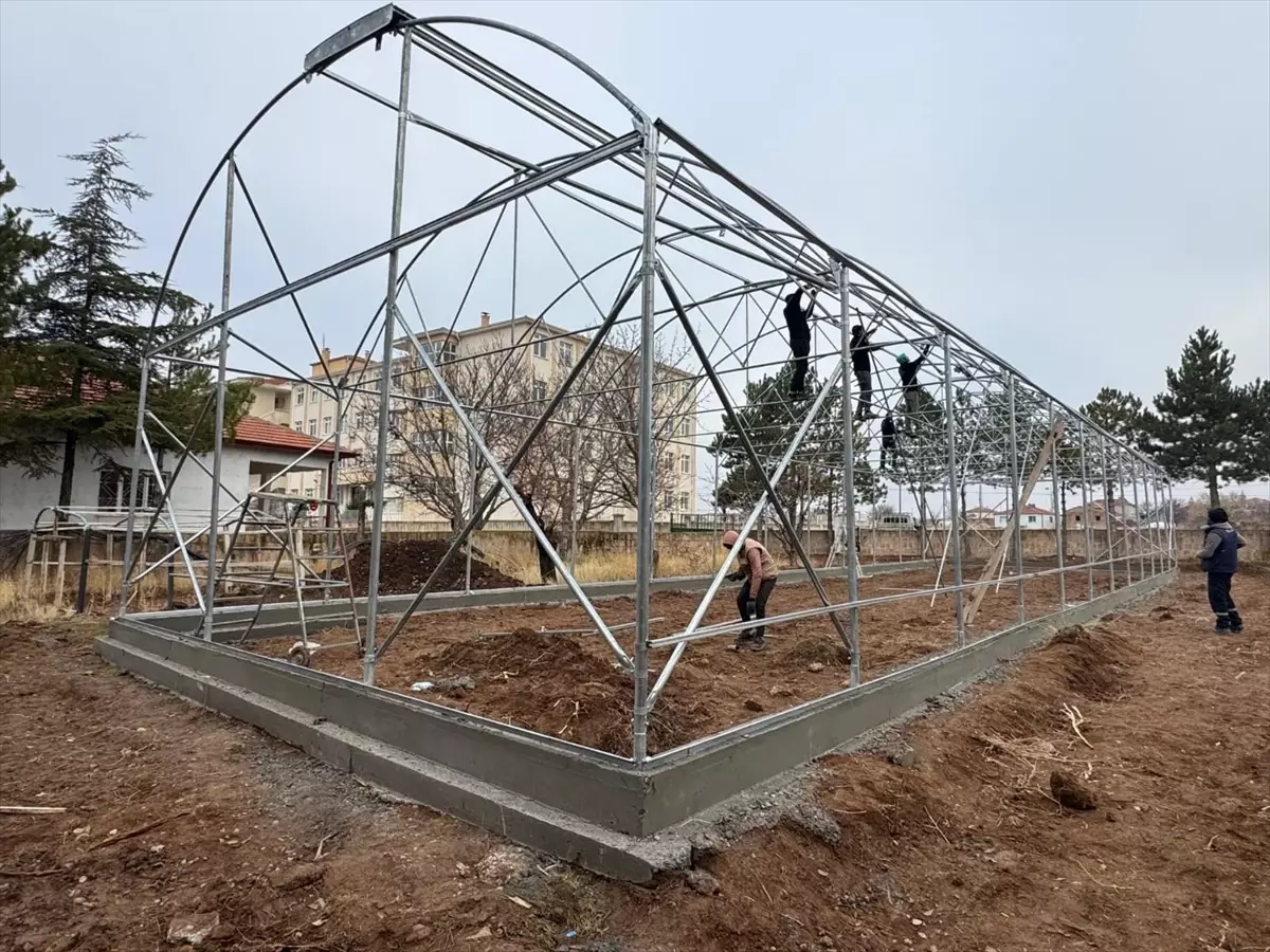 Kayseri Büyükşehir Belediyesi'nden Bünyan’da Tam Otomasyonlu Ata Tohumu Serası