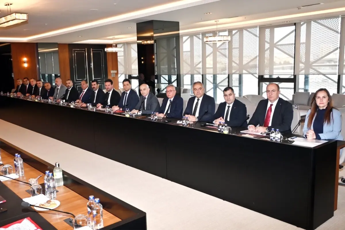 Türk Metal Sendikası Grev Kararı Aldı: İşçi Hakları İçin Mücadele Başlıyor