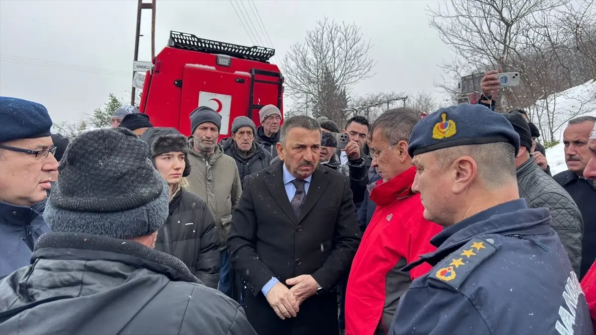 Alaplı’da Kayıp Avcı Mustafa U. İçin Arama Ekipleri Çalışmalarını Sürdürüyor