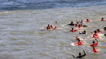 Haç çıkarma töreni sırasında kullanılan haç