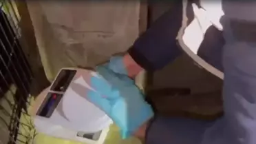 Operasyon sırasında ele geçirilen uyuşturucu ve silahlar