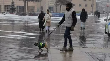 Kayseri'de kar temizleme ekipleri çalışıyor