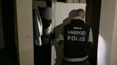 Operasyonda ele geçirilen esrar ve bonzai