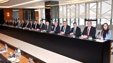 Greve katılan işçilerin fotoğrafı