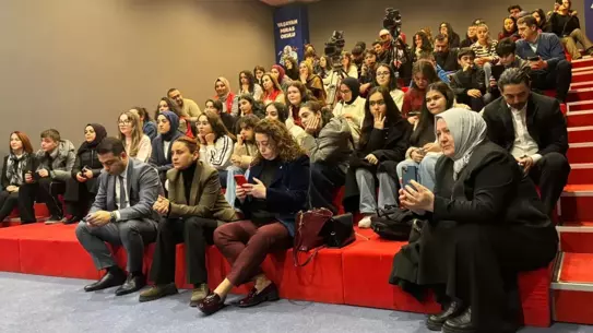 Atölye çalışmasından bir an