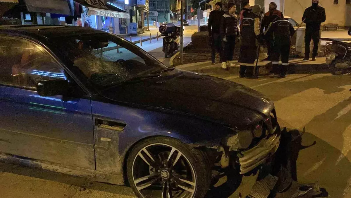 Burdur’da Alkollü Sürücünün Kazası: Araç ve Motosiklet Çarpıştı, Ehliyet Teslim Edildi