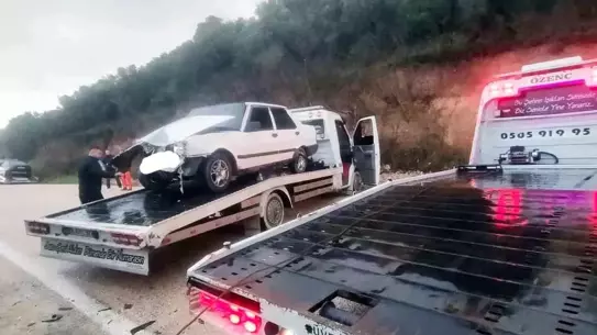 Kazanın meydana geldiği yolun kaygan görüntüsü