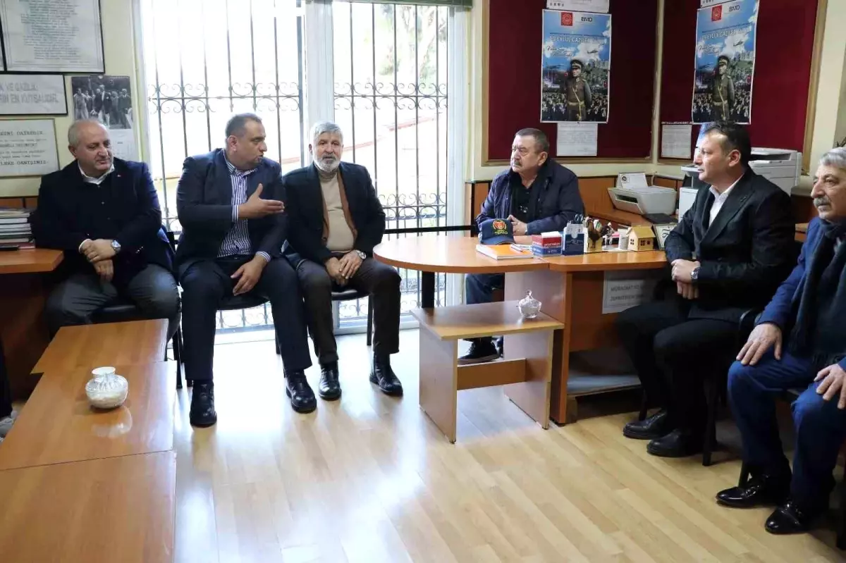 Anahtar Parti Heyeti Denizli’de Vatandaşla Buluştu