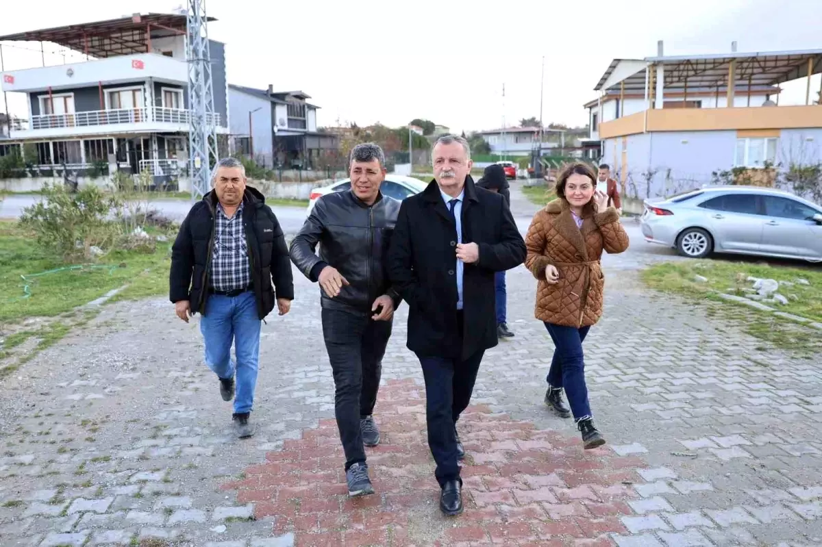 Yunusemre Belediye Başkanı Balaban, Küçüksümbüller Mahallesi'nde Projeleri Yerinde İnceledi