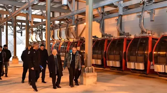 Kayseri Büyükşehir Başkanı Büyükkılıç, Erciyes Kayak Merkezi'nde Turizm Vurgusu Yaptı