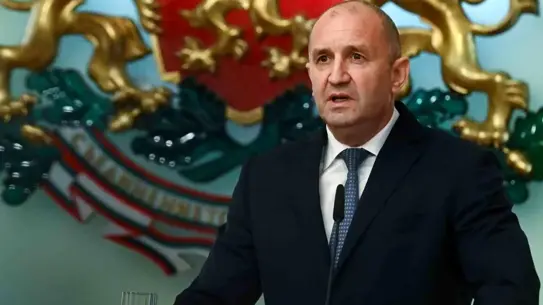 Bulgaristan’da Siyasi Çalkantı: Cumhurbaşkanı Radev’in İstifası