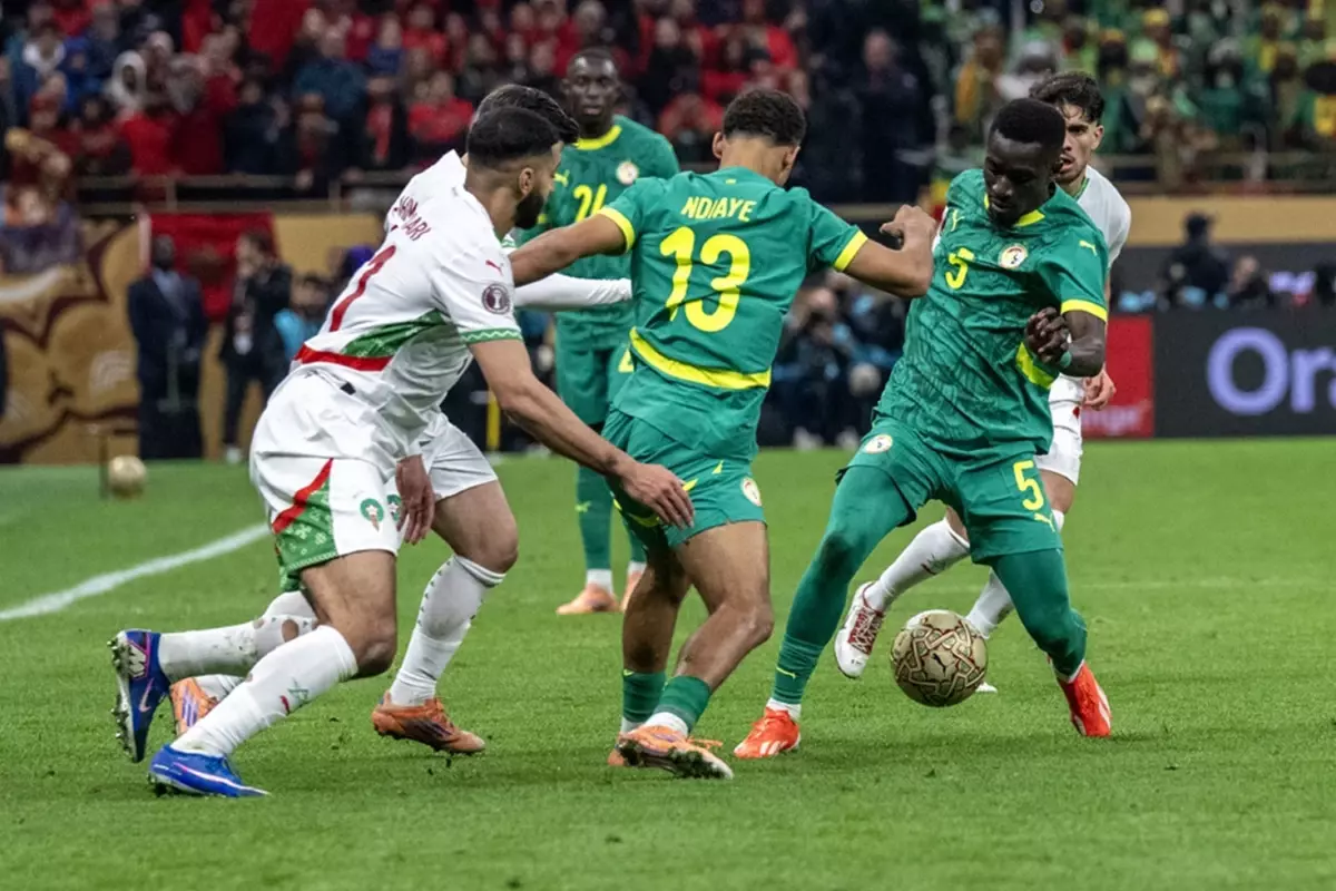 AFCON Finalinde Senegalli Üç Futbolcunun Hastaneye Kaldırılması Olayı