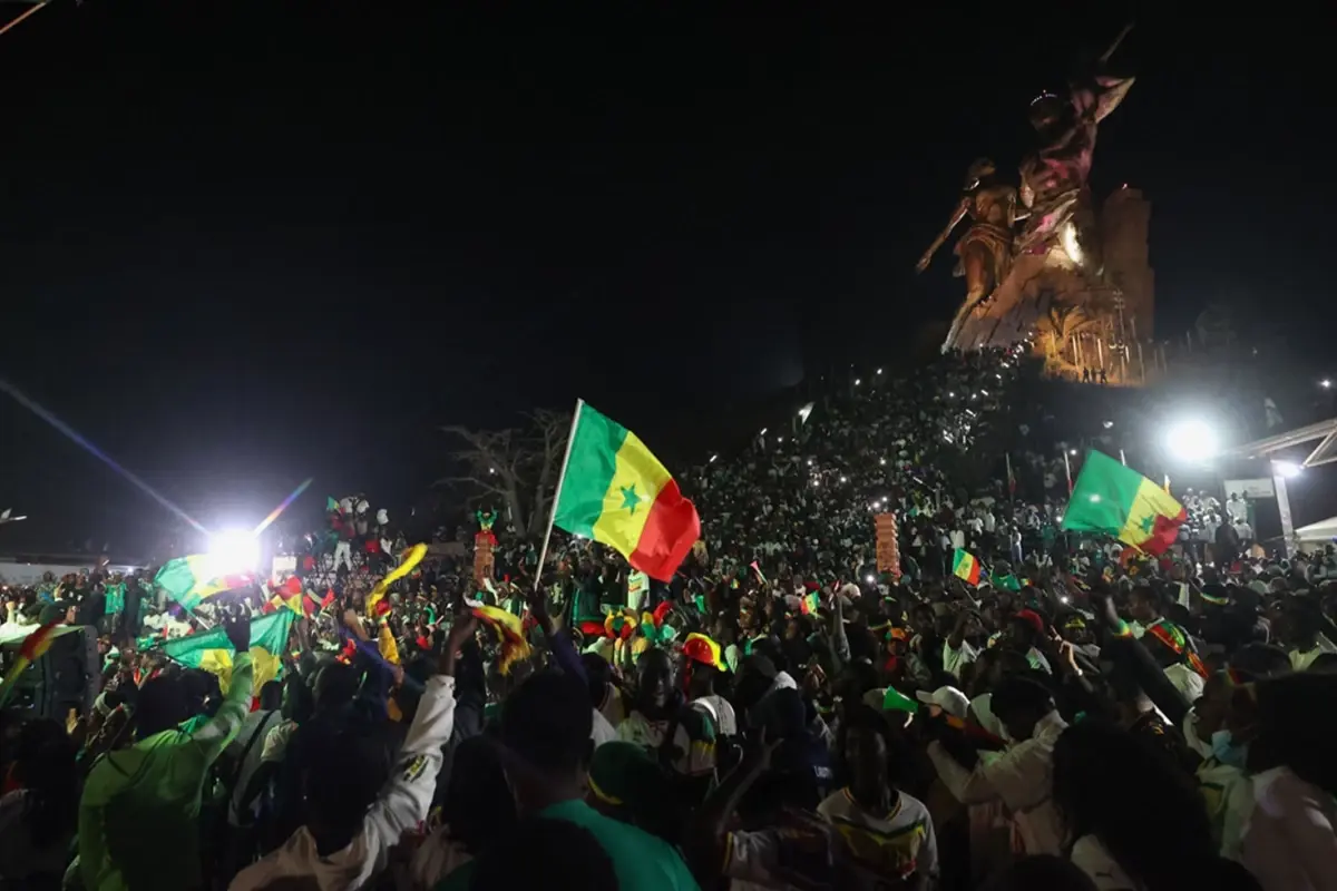 Senegal'in Tarihi Zaferi: Afrika Uluslar Kupası Finalinde Coşkulu Sokak Kutlamaları