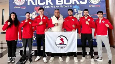 OMÜ Kick Boks takımı ödül töreni
