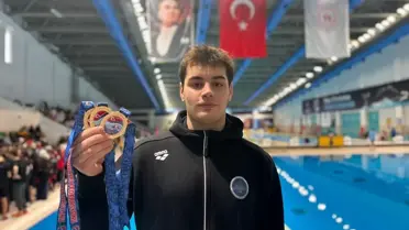 Kaan Efe Kaya, Konya’da Paletli Yüzme Şampiyonası’nda Üç Altın Madalya Kazandı