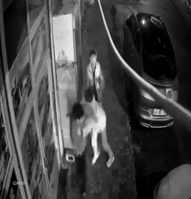 Kırılan camın yakın çekimi