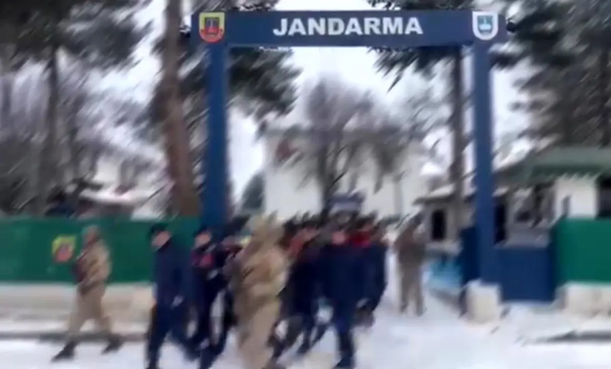 Kastamonu’da Eşzamanlı Uyuşturucu Operasyonu: 8 Şüpheli Gözaltı, 1 Tutuklama