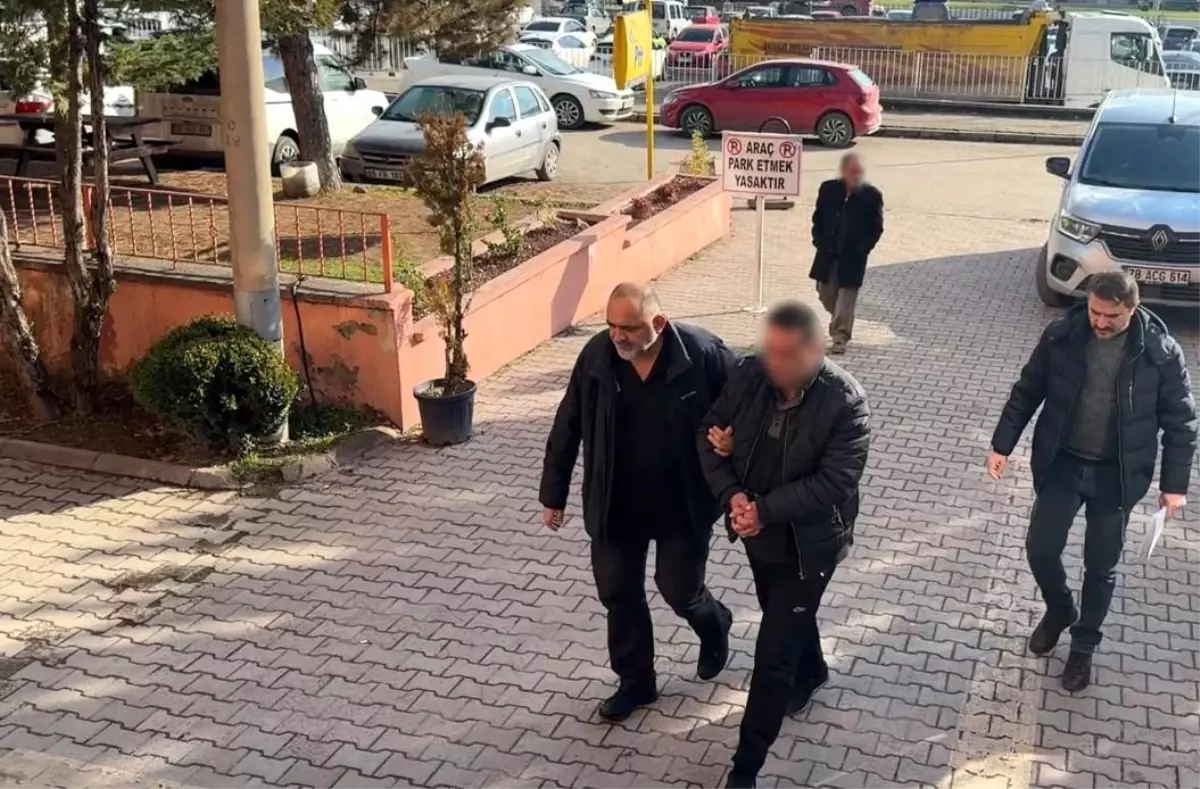 Karabük’te Baba, Kızının Erkek Arkadaşını Av Tüfeğiyle Yaraladı