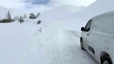 Çığ sonrası kurtarma ekipleri