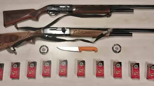 Afyonkarahisar’da Bıçak Taşıyan 22 Kişiye Toplam 81.510 TL Ceza Kesildi
