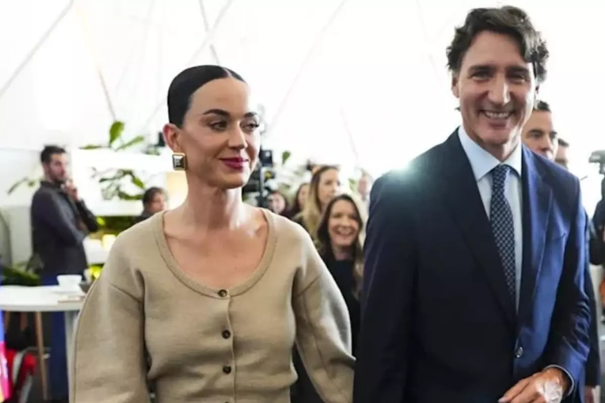 Davos'ta Pop ve Politika Buluşması: Katy Perry ve Justin Trudeau El Ele