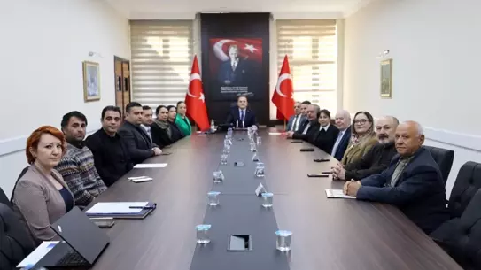 İstihdam ve eğitim toplantısında sunulan grafik