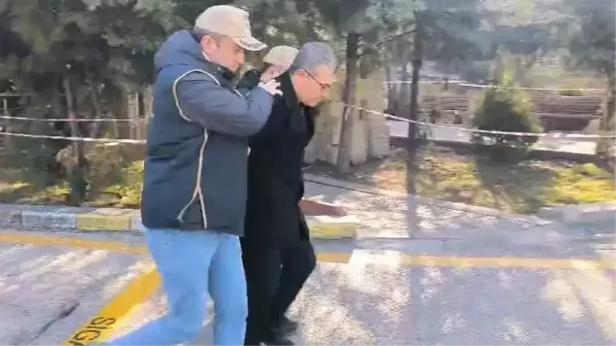 Eski Hakim Yaşar Akyıldız'a 9 Yıl 4 Ay Hapis Cezası Verildi