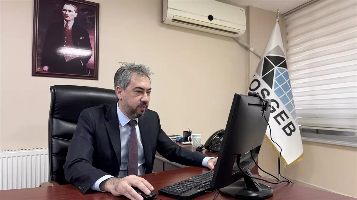 KOSGEB Müdürü Mahmut Özkaya, AA’nın ‘Yılın Kareleri’ Oylamasına Katıldı