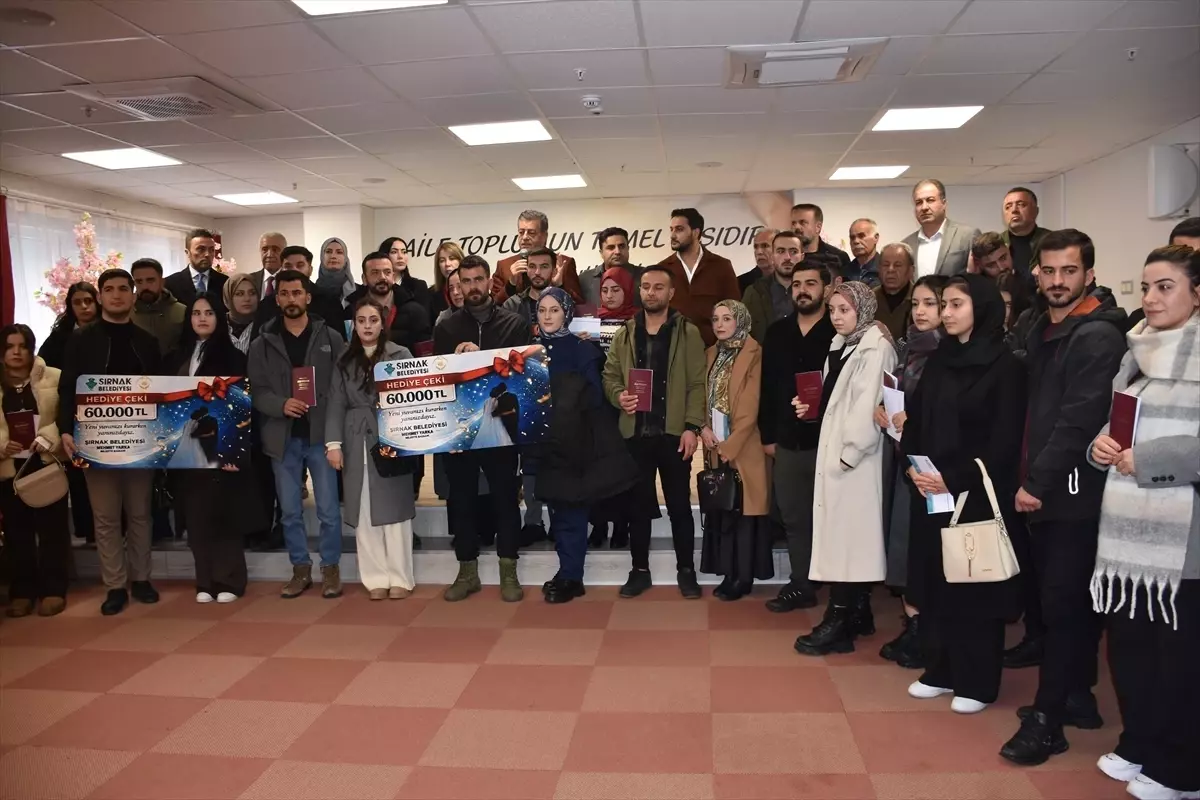 Şırnak Belediyesi, Yeni Evlenen 24 Çifte Toplam 1,44 Milyon Lira Çeyiz Desteği Sağladı