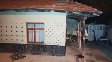 Mahkeme salonunda dava dosyası