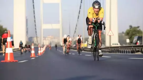 Mahkeme salonunda duruşma